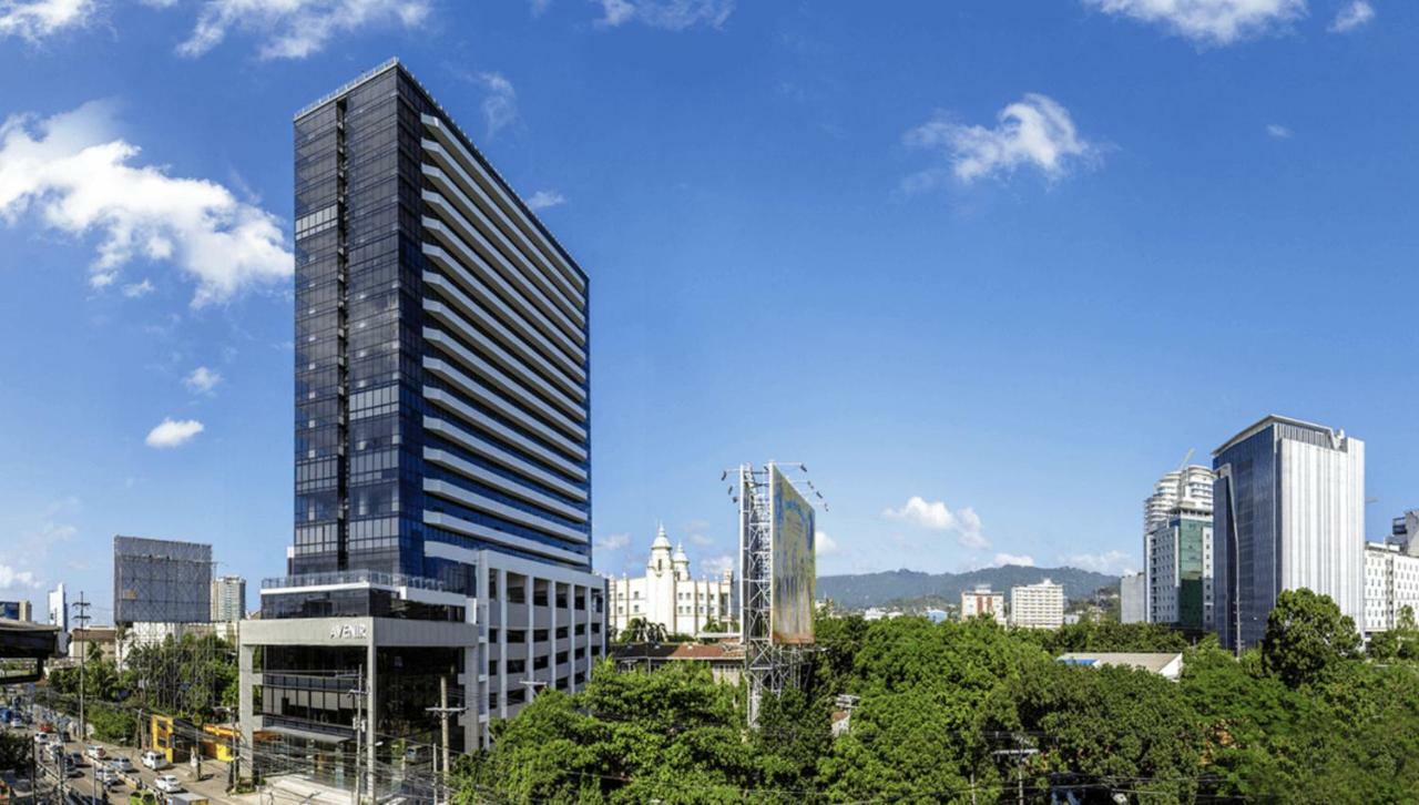 Free Netflix Condo Near It Park With 32-Inch Samsung Hdtv Cebu Екстер'єр фото