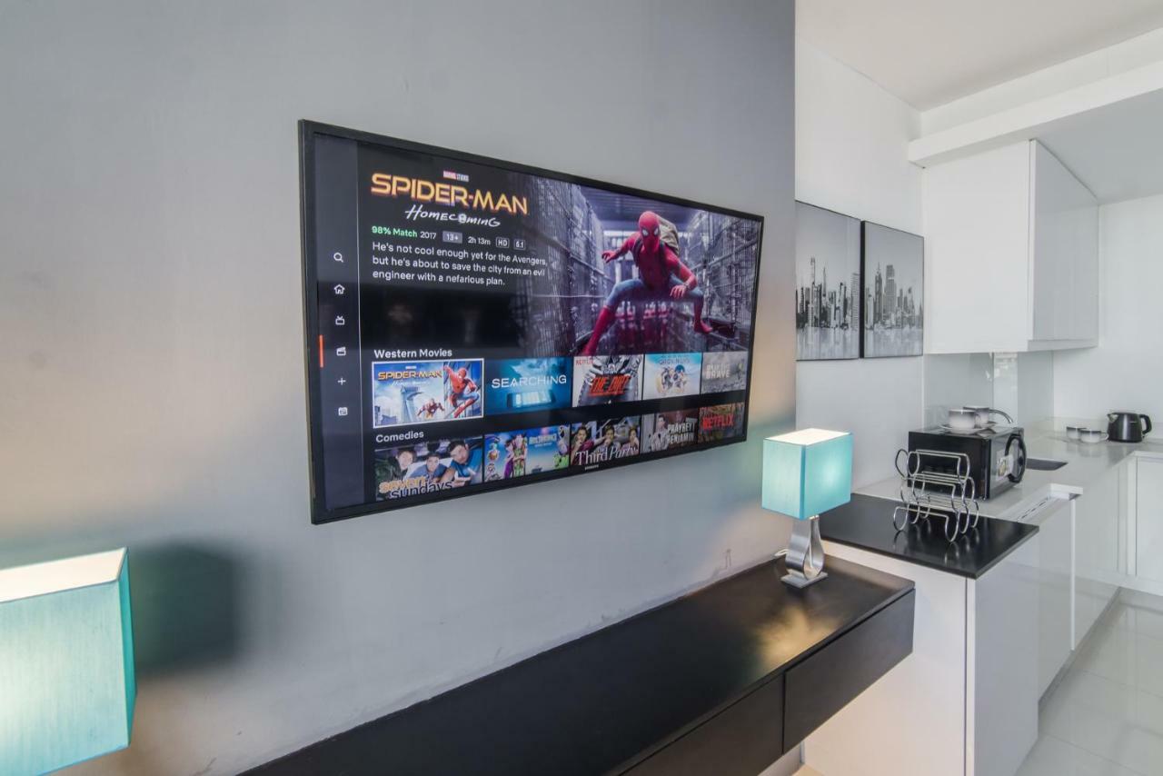 Free Netflix Condo Near It Park With 32-Inch Samsung Hdtv Cebu Екстер'єр фото